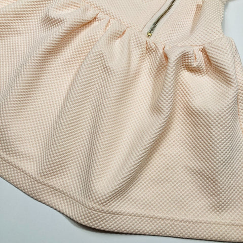 Sleeveless Pink Dress with Collar