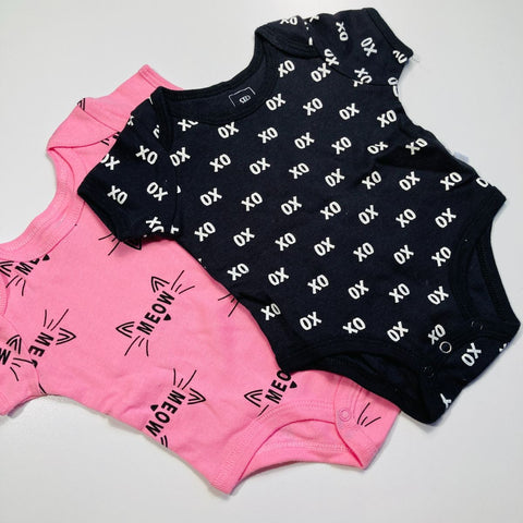 Set 2 x Short Sleeved Bodysuits